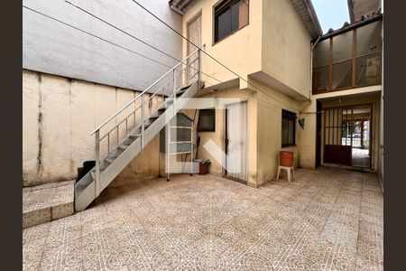 Casa à venda com 247m², 3 quartos e 4 vagasQuintal