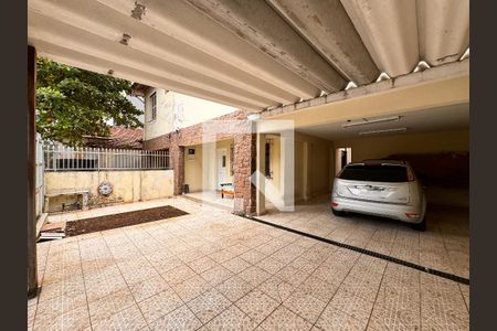 Casa à venda com 247m², 3 quartos e 4 vagasGaragem