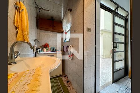 Casa à venda com 247m², 3 quartos e 4 vagaslavabo 