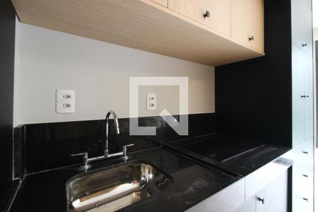 Cozinha de kitnet/studio à venda com 1 quarto, 27m² em Pinheiros, São Paulo