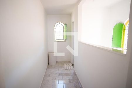 Casa à venda com 498m², 5 quartos e 8 vagas Casa à venda com 498m², 5 quartos e 8 vagasCorredor