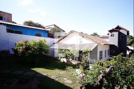 Casa à venda com 498m², 5 quartos e 8 vagas Casa à venda com 498m², 5 quartos e 8 vagasQuintal