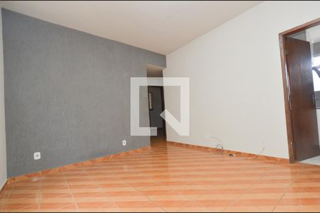 Sala de estar de apartamento para alugar com 3 quartos, 70m² em Conjunto Taquaril, Belo Horizonte