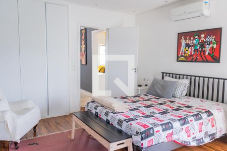 Casa à venda com 300m², 5 quartos e 4 vagas Casa à venda com 300m², 5 quartos e 4 vagasQuarto 3