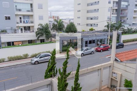Casa à venda com 300m², 5 quartos e 4 vagas Casa à venda com 300m², 5 quartos e 4 vagasVista da Varanda