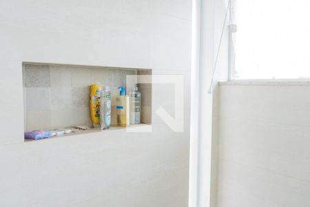 Casa à venda com 300m², 5 quartos e 4 vagas Casa à venda com 300m², 5 quartos e 4 vagasBanheiro 3