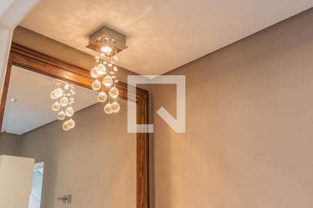 Casa à venda com 300m², 5 quartos e 4 vagas Casa à venda com 300m², 5 quartos e 4 vagasLavabo