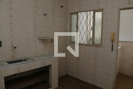 Cozinha de apartamento para alugar com 1 quarto, 30m² em Centro, Nova Iguaçu