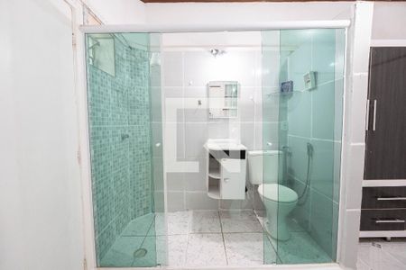 Banheiro de casa para alugar com 1 quarto, 20m² em Bela Vista, São Paulo