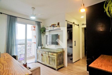 Sala de apartamento para alugar com 2 quartos, 44m² em Vila Pirituba, São Paulo