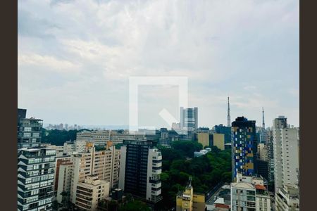 Foto 03 de apartamento à venda com 3 quartos, 196m² em Jardins, São Paulo