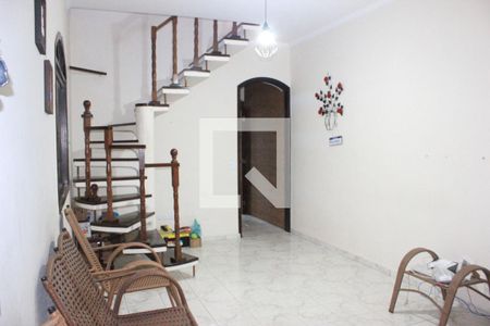 Sala de casa à venda com 3 quartos, 226m² em Jardim Adriana, Guarulhos