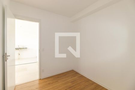 Quarto 1 de apartamento para alugar com 2 quartos, 38m² em Penha de França, São Paulo
