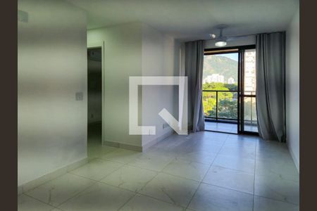 Apartamento para alugar com 2 quartos, 72m² em Recreio dos Bandeirantes, Rio de Janeiro