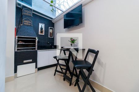 Churrasqueira de casa à venda com 3 quartos, 80m² em Jardim São Luís, São Paulo