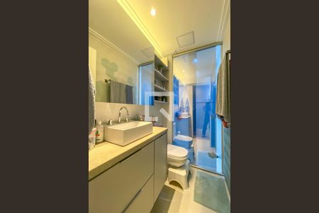 Apartamento para alugar com 96m², 3 quartos e 2 vagasBanheiro Social