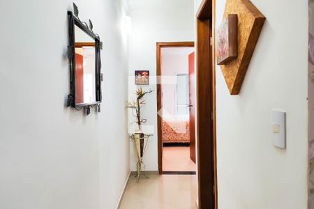 Corredor de apartamento à venda com 2 quartos, 49m² em Parque Novo Oratório, Santo André