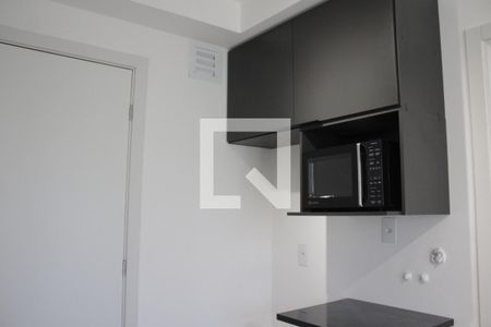 Cozinha de apartamento para alugar com 1 quarto, 27m² em Mooca, São Paulo