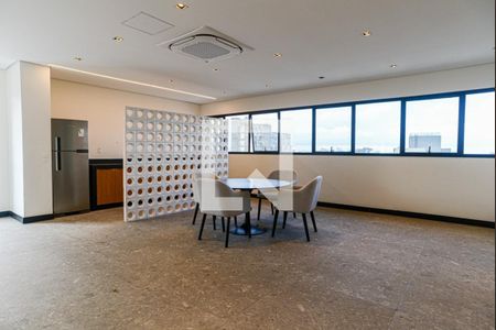 Studio à venda com 22m², 1 quarto e sem vagaÁrea comum - Salão de festas