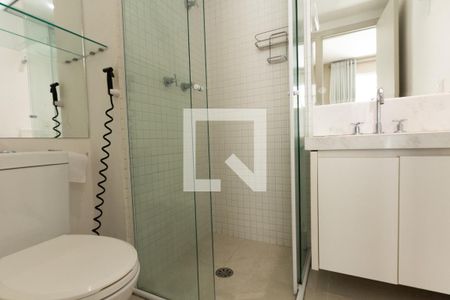 Studio para alugar com 38m², 1 quarto e 1 vaga Studio para alugar com 38m², 1 quarto e 1 vagaBanheiro