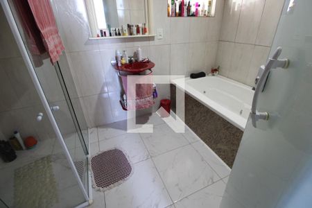 Banheiro da Suíte de apartamento à venda com 2 quartos, 80m² em Jardim América, Rio de Janeiro
