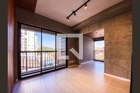 Sala de apartamento para alugar com 1 quarto, 39m² em Jardim Gilda Maria, Osasco