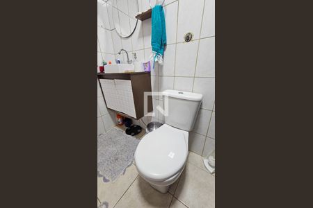 Casa à venda com 125m², 3 quartos e 3 vagasBanheiro 1