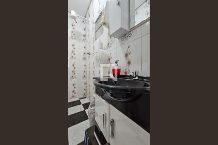 Casa à venda com 125m², 3 quartos e 3 vagasBanheiro 2