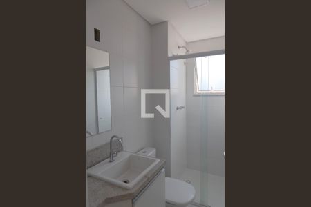 Banheiro de apartamento para alugar com 2 quartos, 66m² em Vila Galvão, Guarulhos