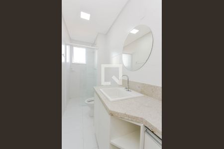 Apartamento à venda com 66m², 2 quartos e 1 vagaBanheiro Social