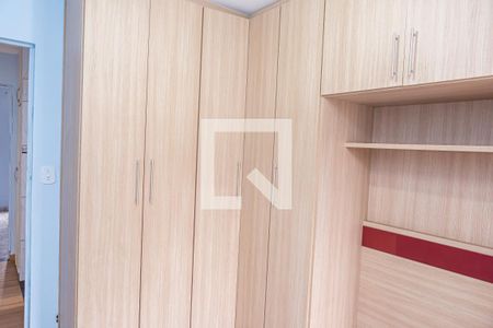 Quarto 2 de apartamento para alugar com 2 quartos, 52m² em Parque Boturussu, São Paulo