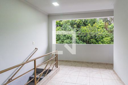 Sacada de casa para alugar com 3 quartos, 300m² em Jardim das Flores, Osasco