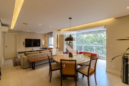 Sala  de apartamento para alugar com 2 quartos, 120m² em Real Parque, São Paulo