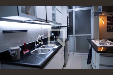 Apartamento à venda com 118m², 3 quartos e 2 vagasCozinha