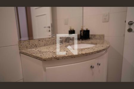 Apartamento à venda com 118m², 3 quartos e 2 vagasBanheiro da Suíte 2