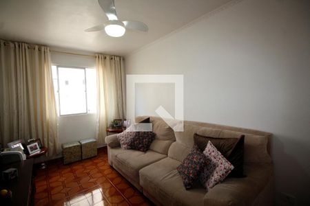 Apartamento à venda com 77m², 2 quartos e 1 vaga Apartamento à venda com 77m², 2 quartos e 1 vagaSala