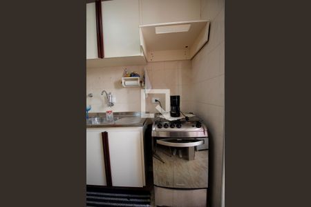 Apartamento à venda com 77m², 2 quartos e 1 vaga Apartamento à venda com 77m², 2 quartos e 1 vagaCozinha