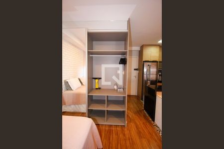 Quarto de apartamento para alugar com 1 quarto, 36m² em Jardim Ampliação, São Paulo