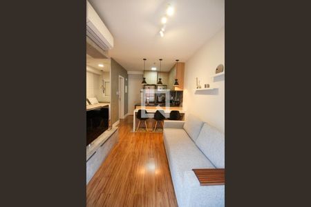 Sala e Cozinha de apartamento para alugar com 1 quarto, 36m² em Jardim Ampliação, São Paulo
