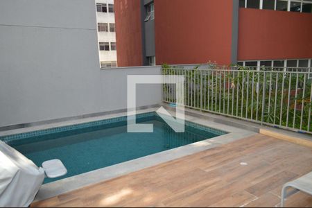 Studio à venda com 25m², 1 quarto e sem vagaPiscina