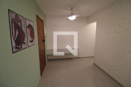 Sala / Cozinha de apartamento para alugar com 1 quarto, 30m² em Vila Dom Pedro Ii, São Paulo