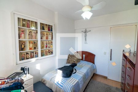 Apartamento à venda com 70m², 3 quartos e 1 vagaQuarto 2