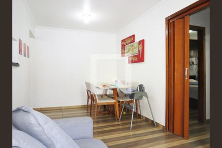 Sala de apartamento para alugar com 2 quartos, 55m² em Vila Amélia, São Paulo