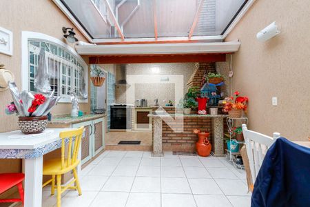 Casa à venda com 229m², 3 quartos e 8 vagas Casa à venda com 229m², 3 quartos e 8 vagasChurrasqueira