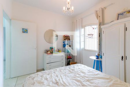 Casa à venda com 229m², 3 quartos e 8 vagas Casa à venda com 229m², 3 quartos e 8 vagasQuarto 3