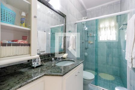 Casa à venda com 229m², 3 quartos e 8 vagas Casa à venda com 229m², 3 quartos e 8 vagasBanheiro