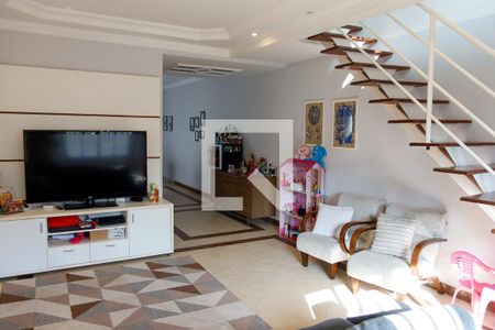 sala de casa para alugar com 3 quartos, 166m² em Vila Osasco, Osasco