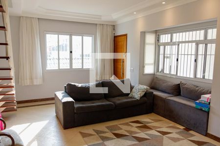 sala de casa para alugar com 3 quartos, 166m² em Vila Osasco, Osasco