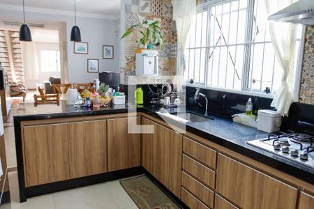 Casa para alugar com 166m², 3 quartos e 3 vagasCozinha