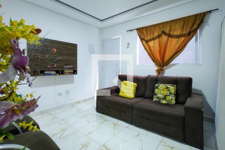 Sala de casa de condomínio para alugar com 2 quartos, 70m² em Real, Praia Grande